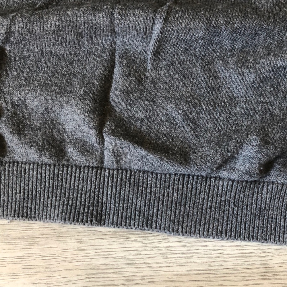 Hollister Ruffle Edge Cardigan - Picture 5 of 5